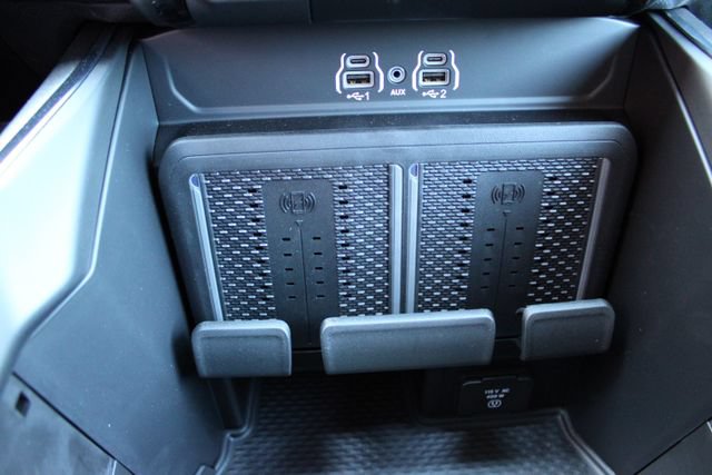 New 2026 RAM 3500 Laramie w/ Night Edition AWD/4WD image 33