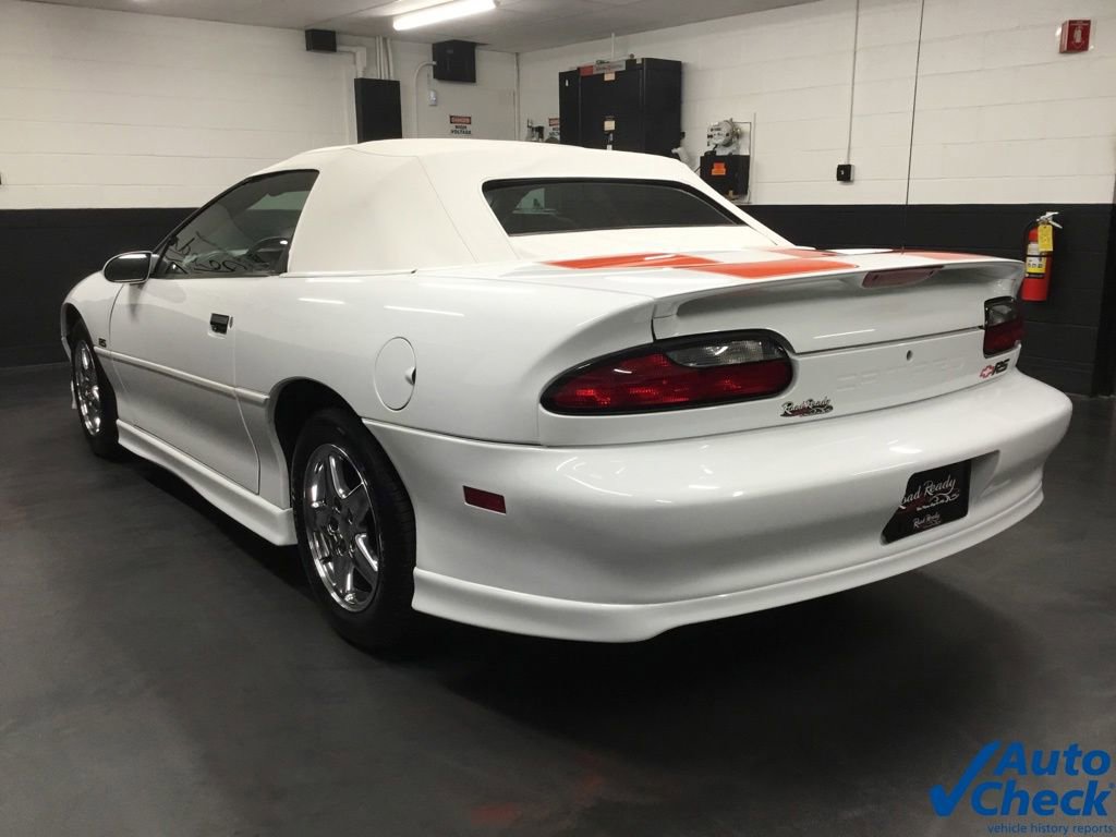 Used 1995 Chevrolet Camaro LT image 19