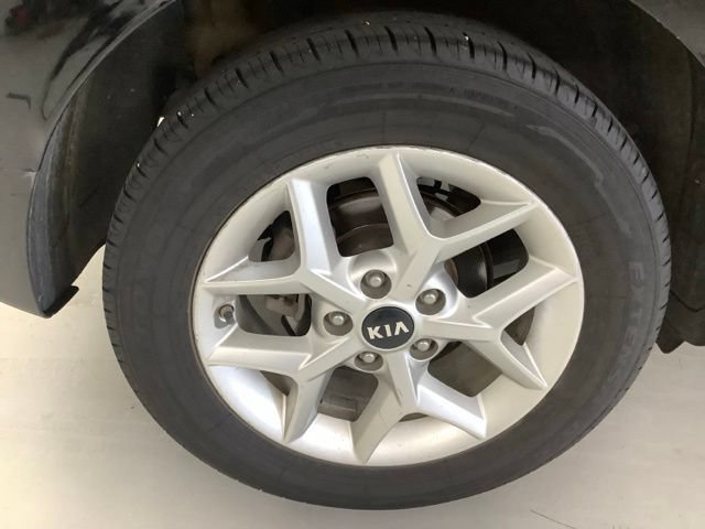 Used 2020 Kia Soul S FWD image 7