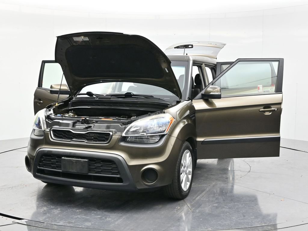 Used 2013 Kia Soul + image 49