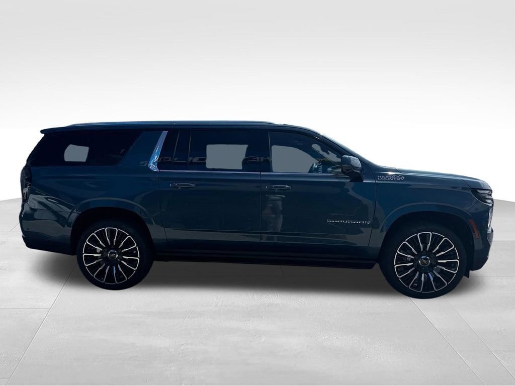 New 2026 Chevrolet Suburban High Country AWD/4WD image 8