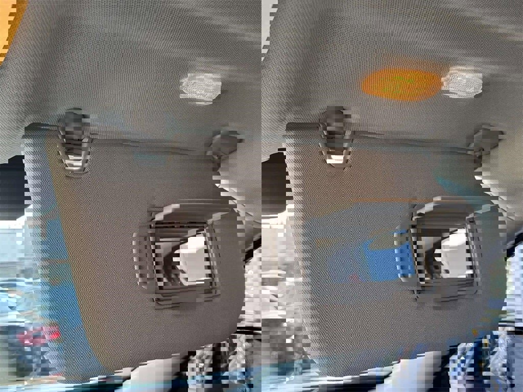 Used 2022 Nissan Pathfinder SL w/ Cargo Package image 31