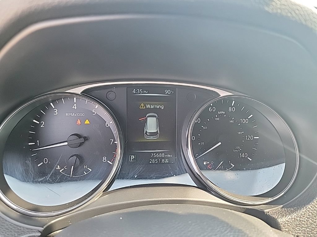 Used 2016 Nissan Rogue SV AWD/4WD image 21