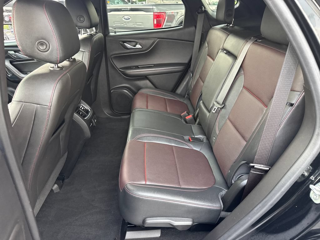 Used 2021 Chevrolet Blazer RS w/ Driver Confidence II Package FWD image 18