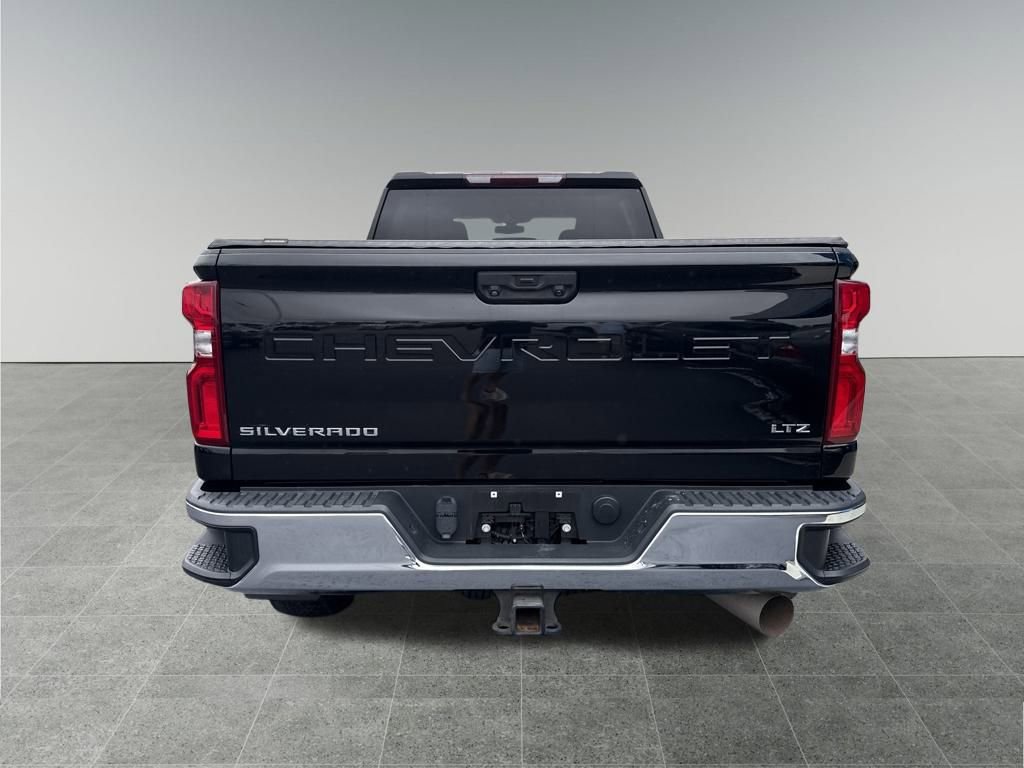 Used 2023 Chevrolet Silverado 2500 LTZ image 4