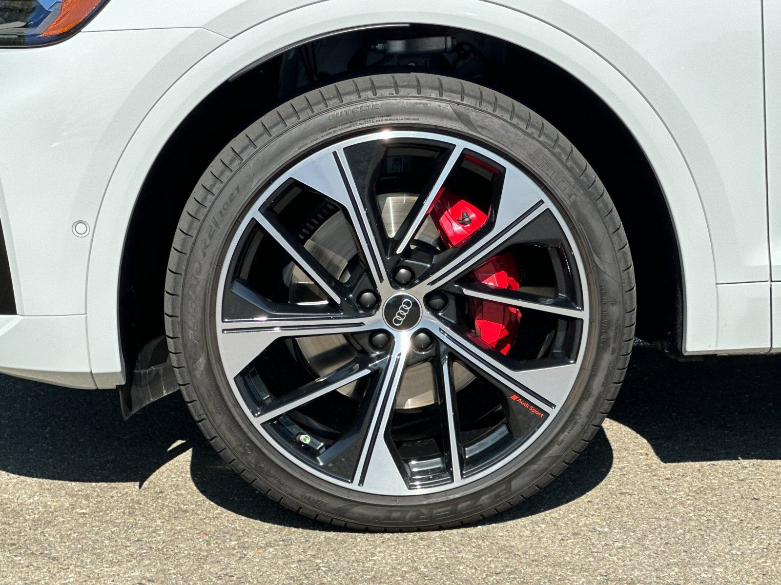 Used 2023 Audi SQ5 Prestige w/ Prestige Package AWD/4WD image 25