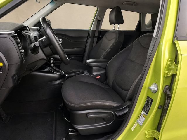 Used 2014 Kia Soul FWD image 12