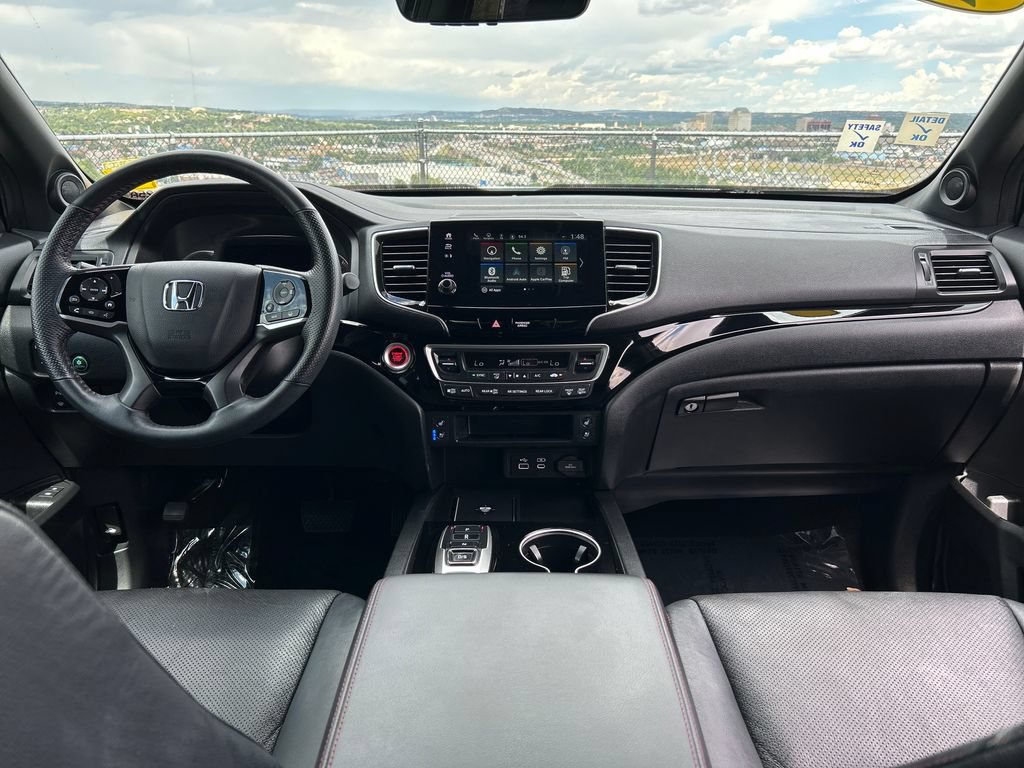 Used 2024 Honda Passport Black Edition image 6