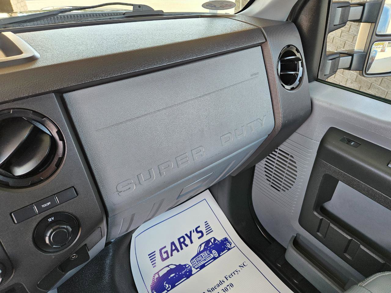 Used 2015 Ford F350 XL w/ Power Equipment Group image 21