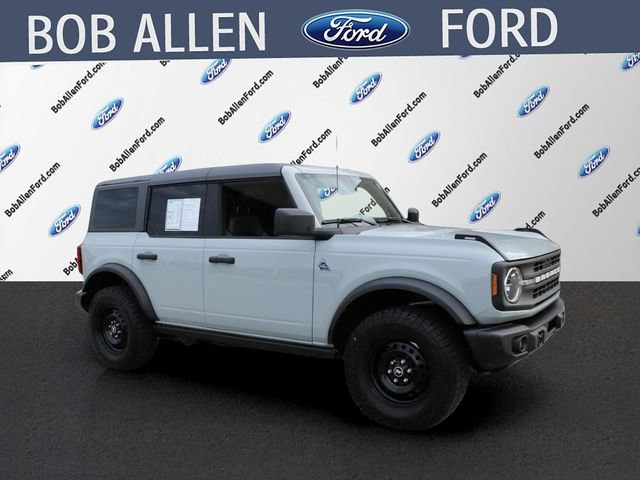 Used 2022 Ford Bronco Black Diamond AWD/4WD image 2