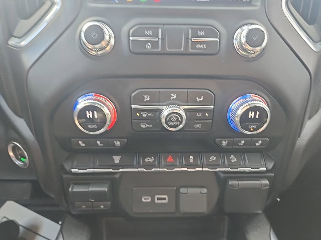 Used 2022 GMC Sierra 2500 AT4 w/ Gooseneck/5TH Wheel Package image 24