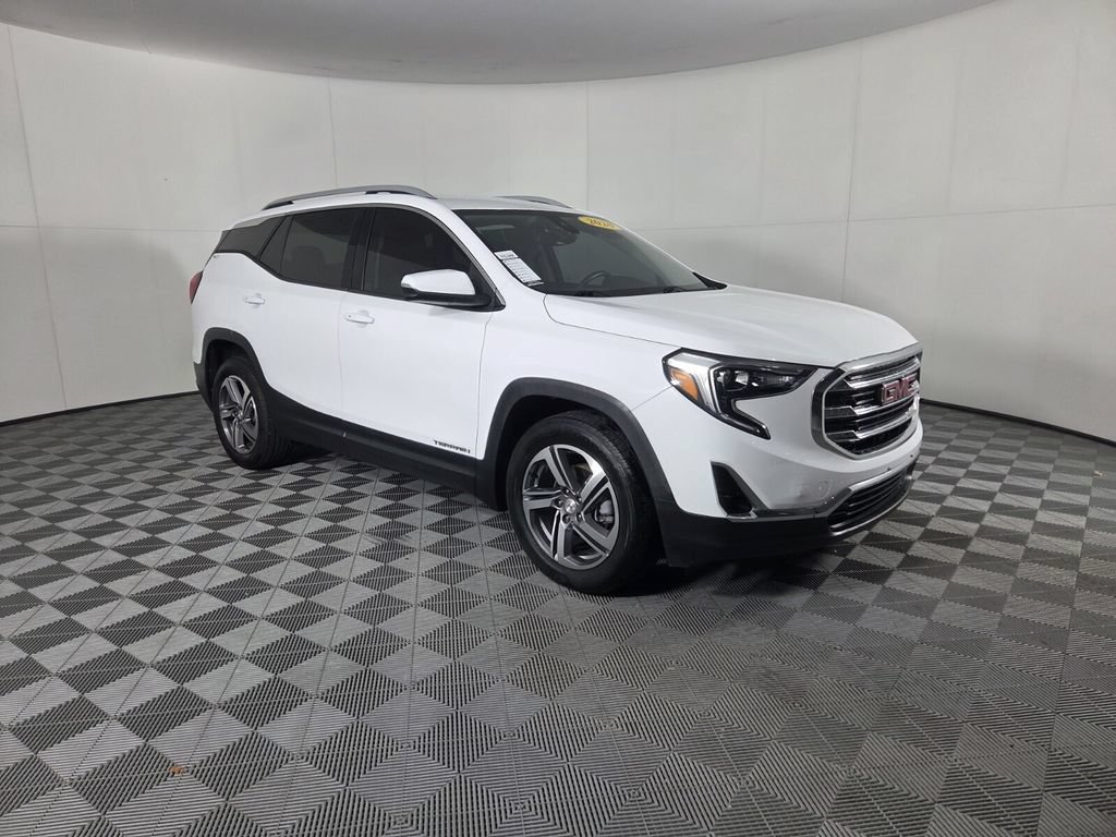 Used 2020 GMC Terrain SLT FWD image 2
