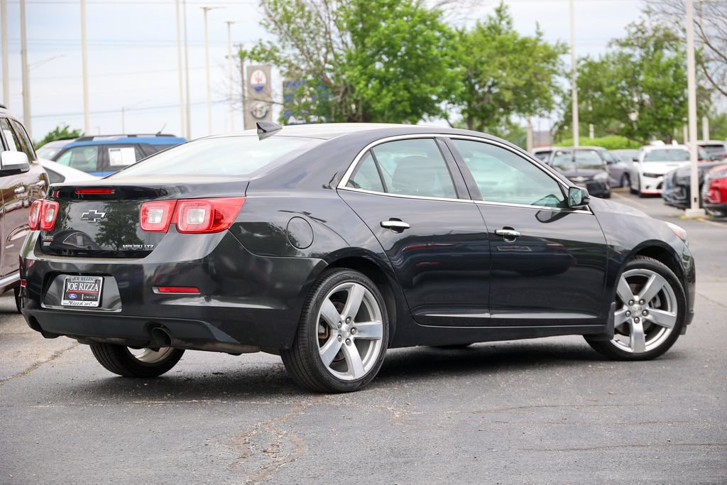 Used 2015 Chevrolet Malibu LTZ FWD image 3