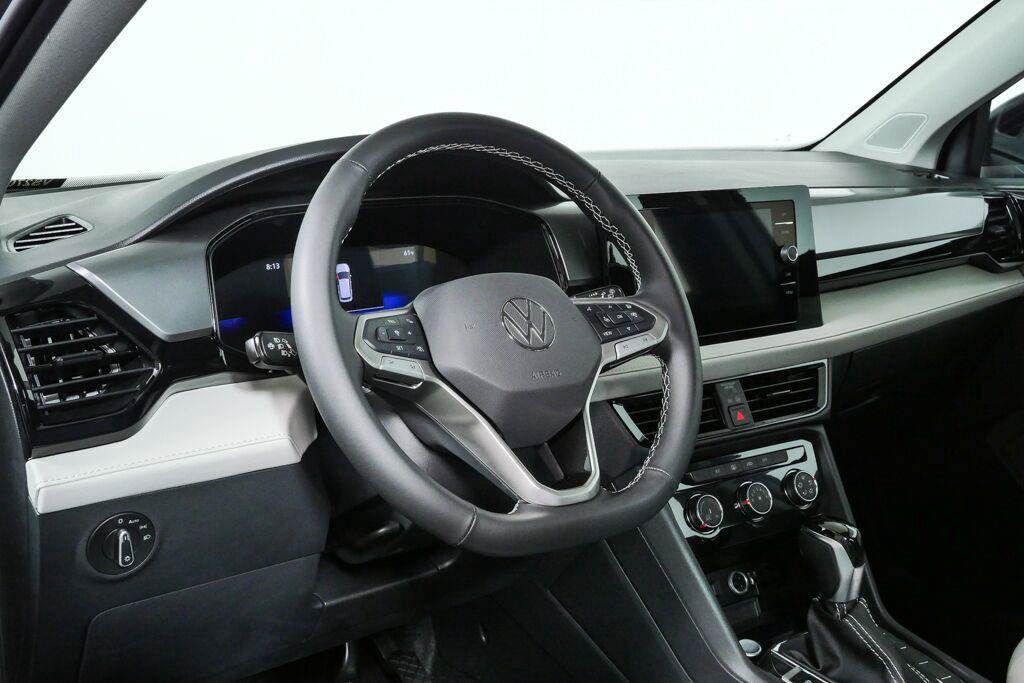 New 2027 Volkswagen Taos S FWD image 18