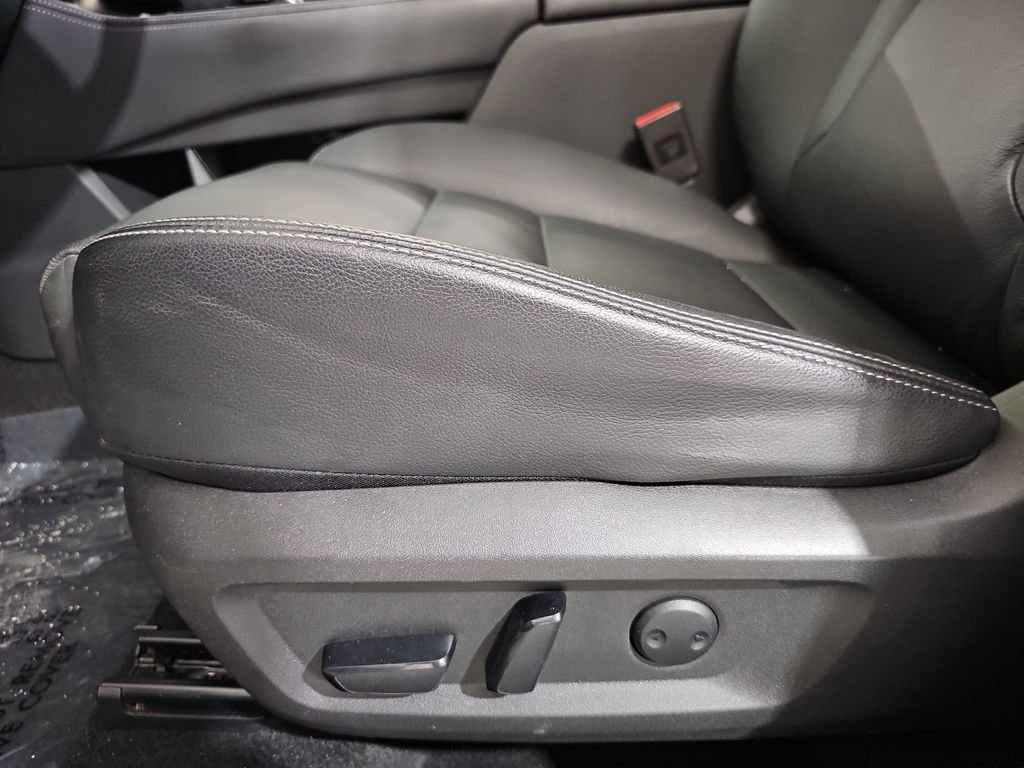 Used 2021 Nissan Rogue SL AWD/4WD image 31