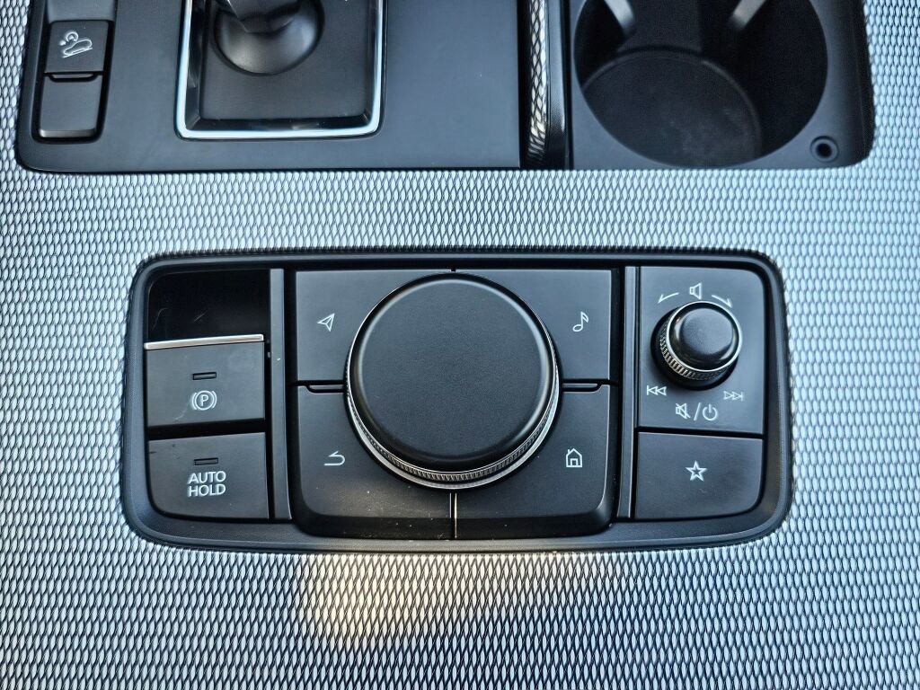 Certified 2024 MAZDA CX-90 Plug-In Hybrid w/ Preferred image 27