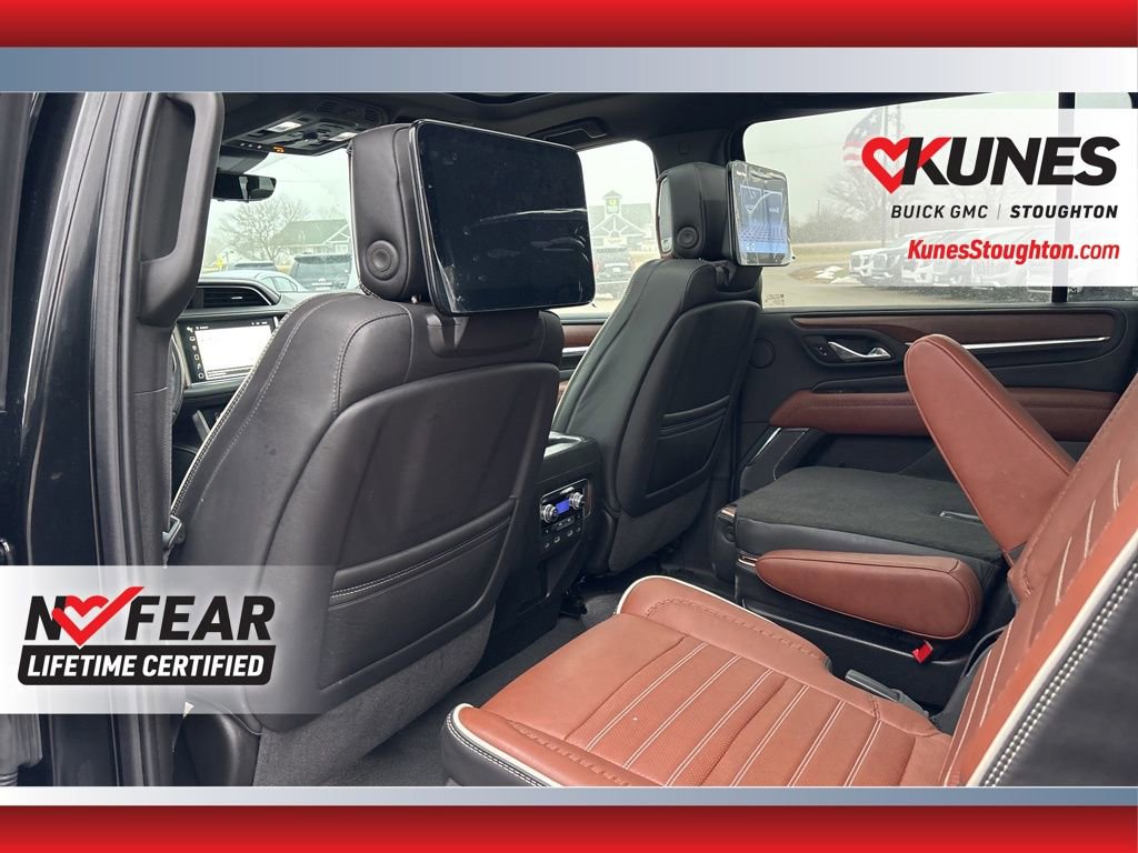 Used 2023 GMC Yukon XL Denali Ultimate image 21