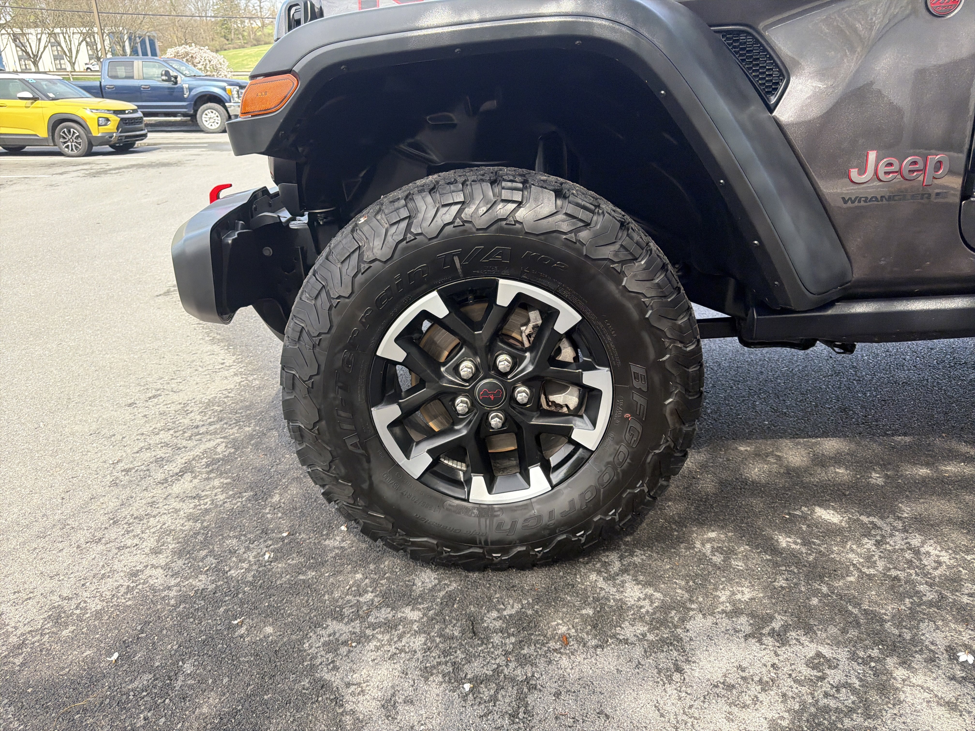 Used 2025 Jeep Wrangler Unlimited Rubicon image 11