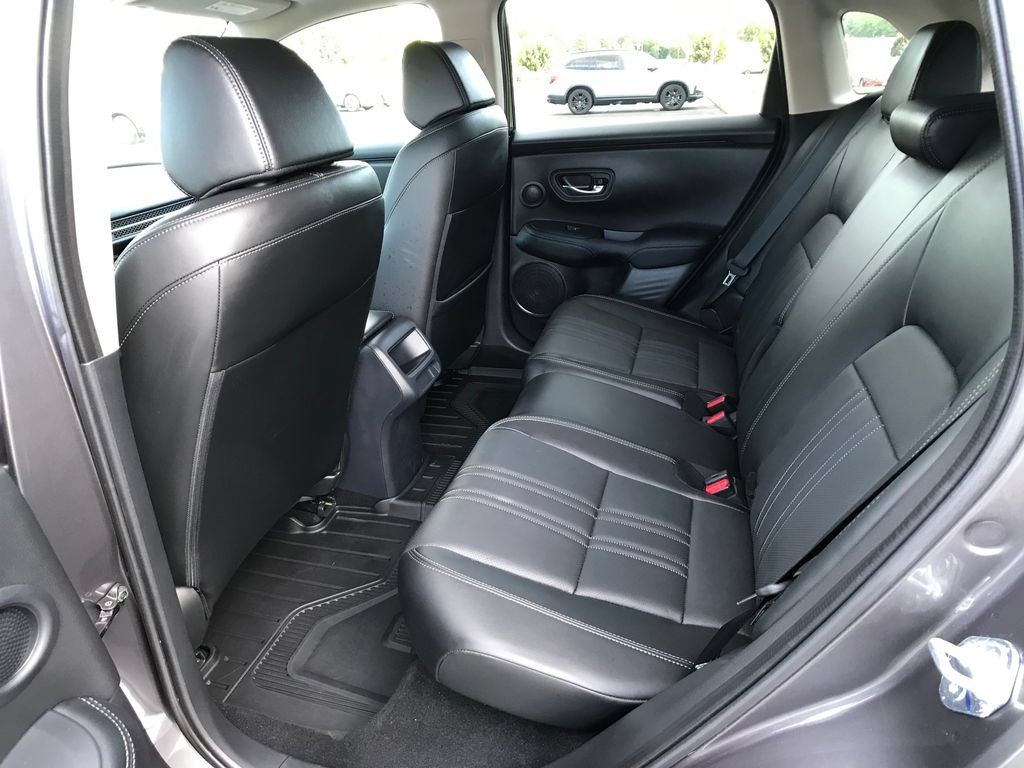 Certified 2025 Honda HR-V EX-L image 10