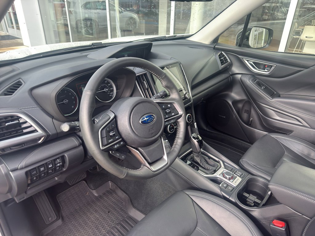 Used 2023 Subaru Forester Touring image 9