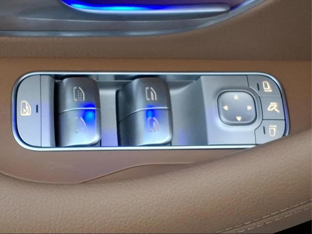 Used 2024 Mercedes-Benz GLS 450 4MATIC image 18