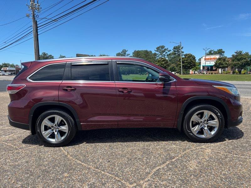 Used 2016 Toyota Highlander Limited FWD image 6