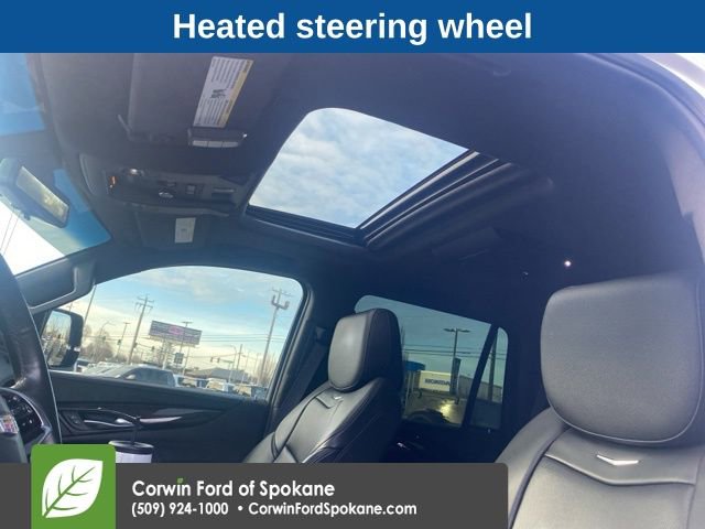 Used 2017 Cadillac Escalade Platinum image 17