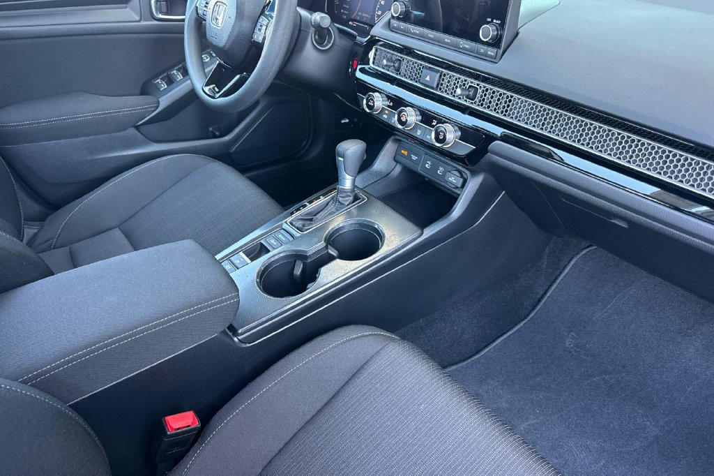 Used 2026 Honda Civic LX image 18