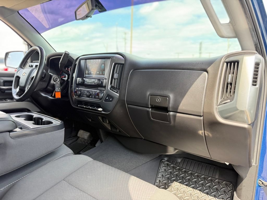 Used 2019 Chevrolet Silverado 1500 LT w/ All Star Edition AWD/4WD image 17