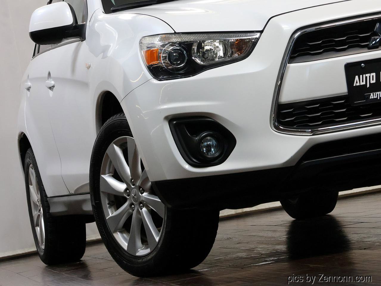 Used 2013 Mitsubishi Outlander Sport ES image 4