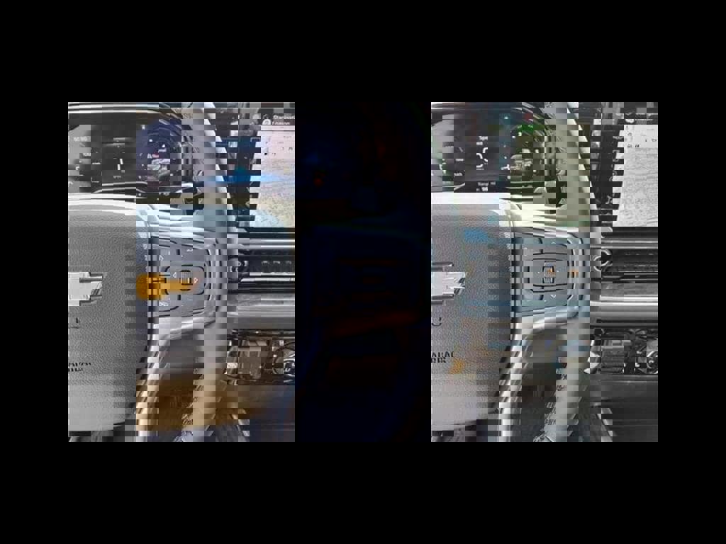 New 2025 Chevrolet Silverado 1500 LTZ w/ LTZ Premium Package image 30