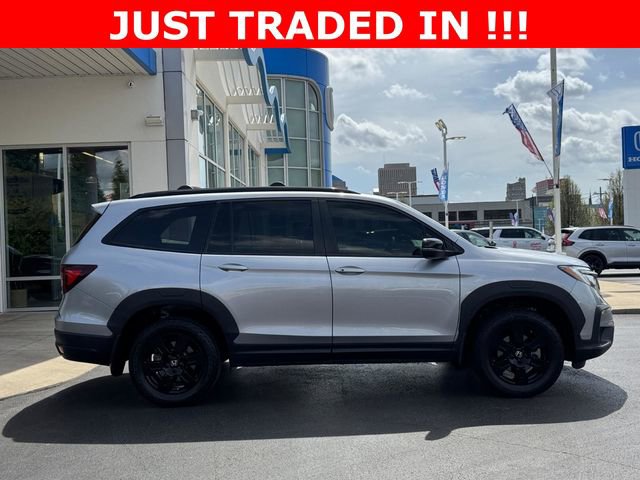Used 2022 Honda Pilot TrailSport image 2