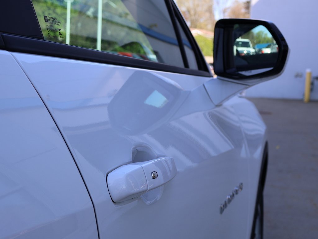 New 2025 Chevrolet Blazer LT image 34