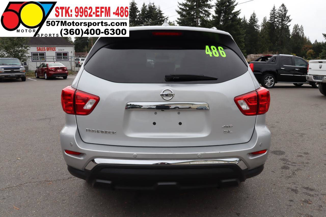Used 2019 Nissan Pathfinder SL AWD/4WD image 6