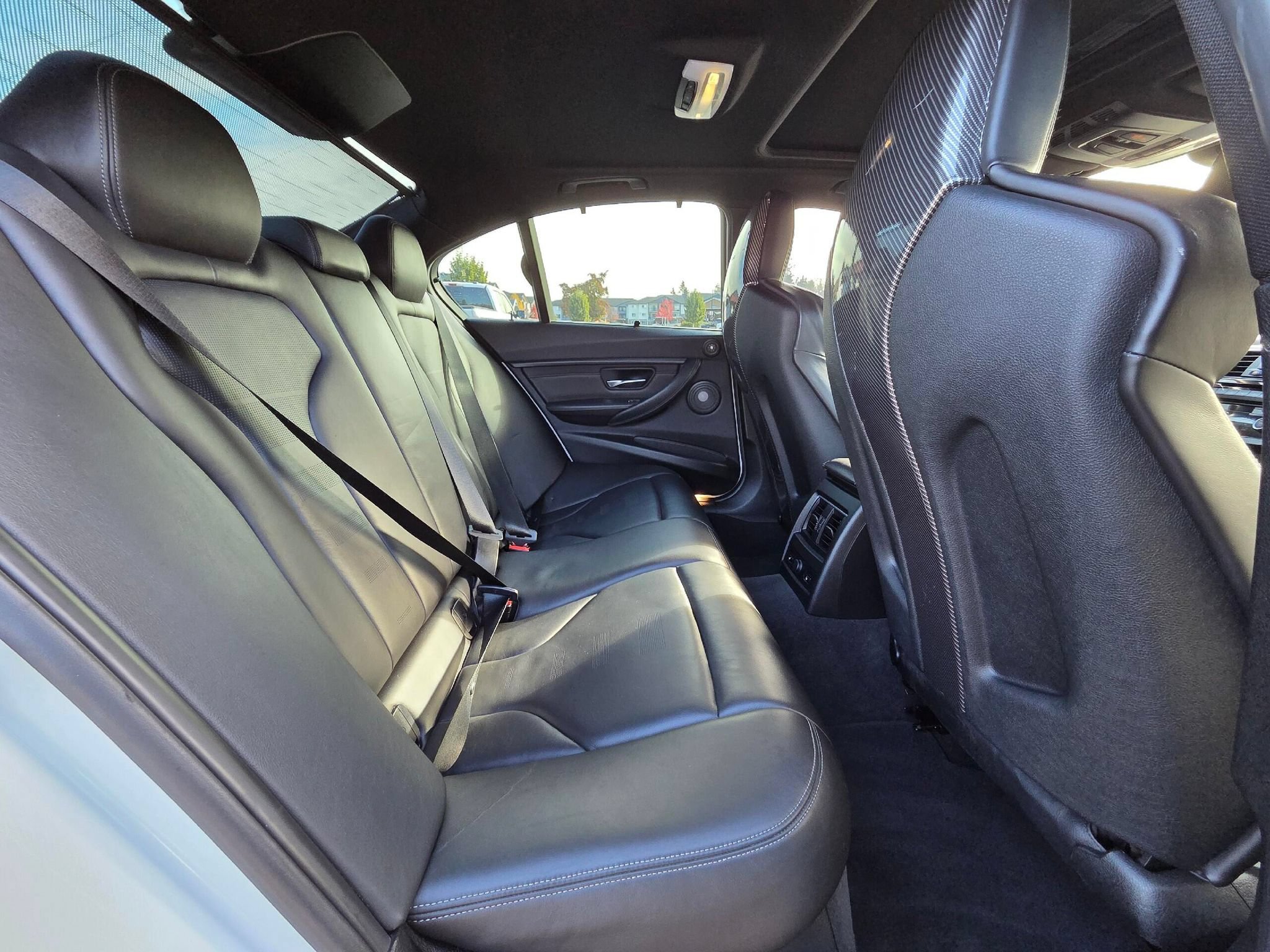 Used 2016 BMW M3 RWD image 29