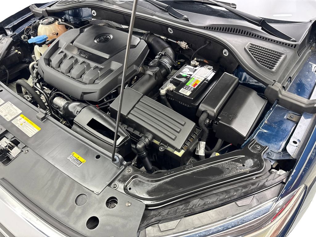 Used 2022 Volkswagen Passat 2.0T SE FWD image 69