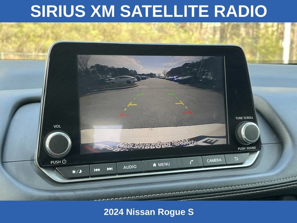 Used 2024 Nissan Rogue S image 3