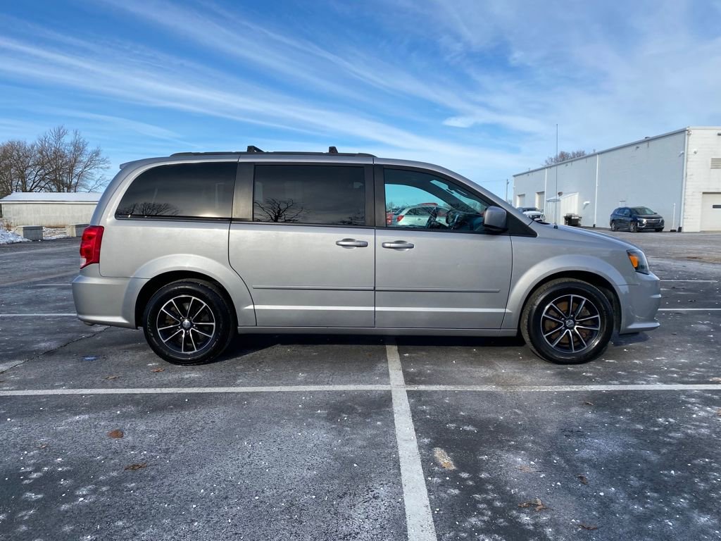 Used 2017 Dodge Grand Caravan GT image 8