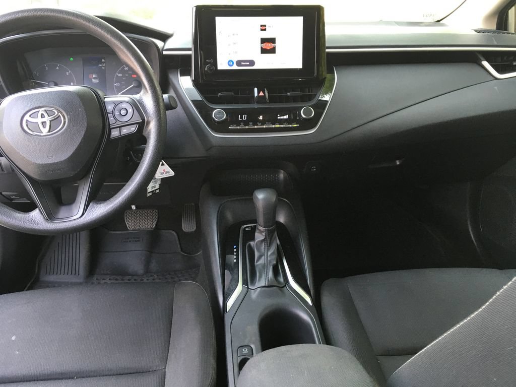 Used 2023 Toyota Corolla LE FWD image 23