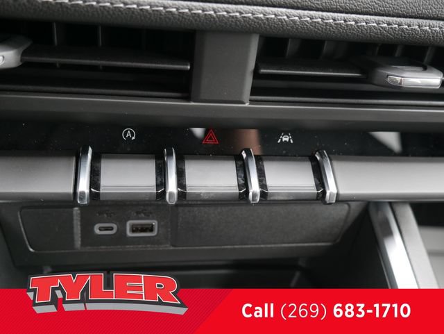 New 2026 Chevrolet Colorado LT w/ LT Convenience Package AWD/4WD image 28