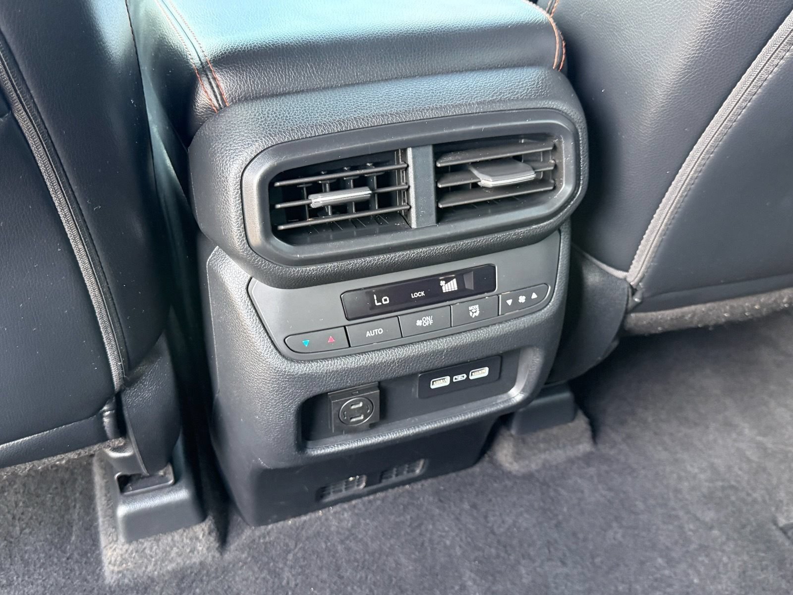 Certified 2023 Honda Pilot TrailSport image 30