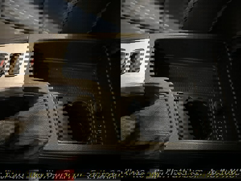 Used 2008 BMW 328i Convertible image 30