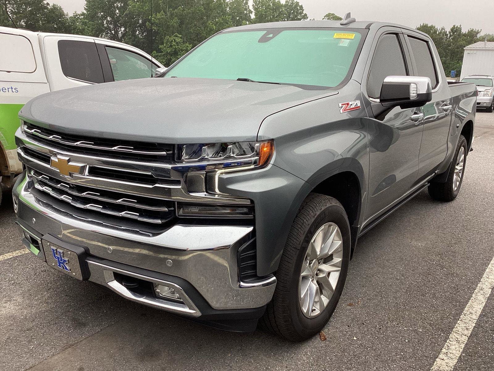 Used 2021 Chevrolet Silverado 1500 LTZ w/ LTZ Premium Package AWD/4WD image 2