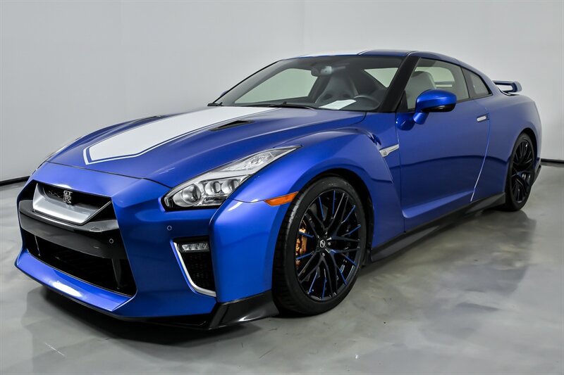 Used 2020 Nissan GT-R Premium AWD/4WD image 6