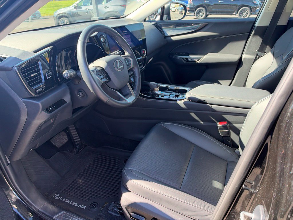 Certified 2026 Lexus NX 350 AWD w/ Accessory Package (2T) image 37