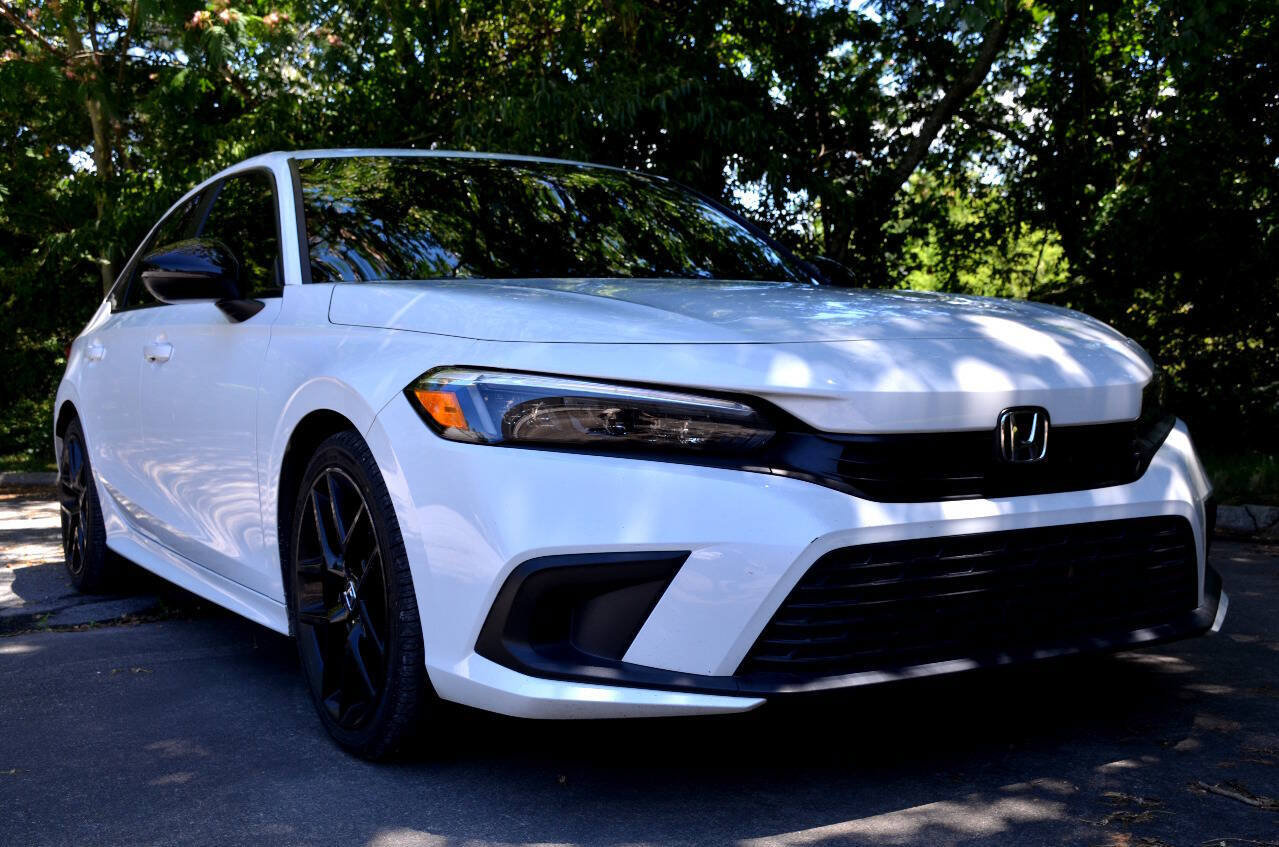 Used 2022 Honda Civic Sport image 3