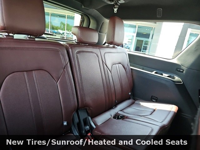 Used 2023 Ford Expedition Max Limited image 32