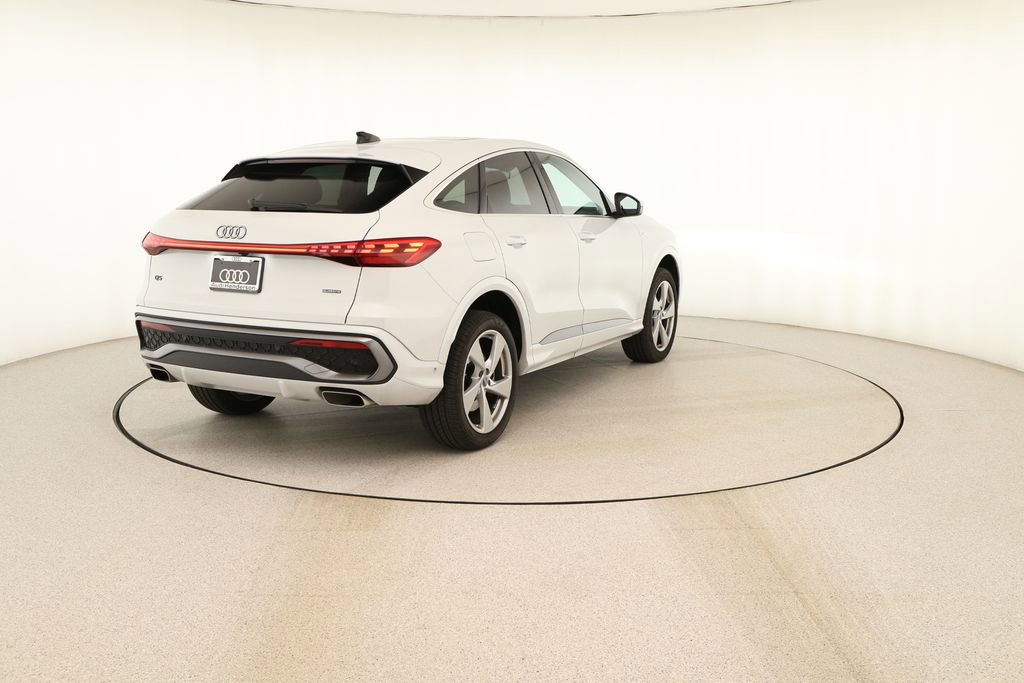 Certified 2025 Audi Q5 Premium Plus w/ Premium Plus AWD/4WD image 7