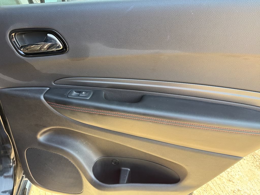 Used 2025 Dodge Durango GT AWD/4WD image 41