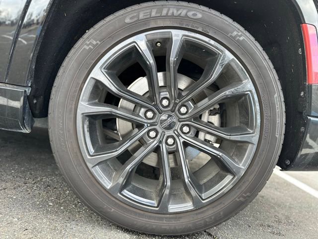 Used 2024 Jeep Grand Wagoneer L Series II w/ Quick Order Packagew 28T image 7